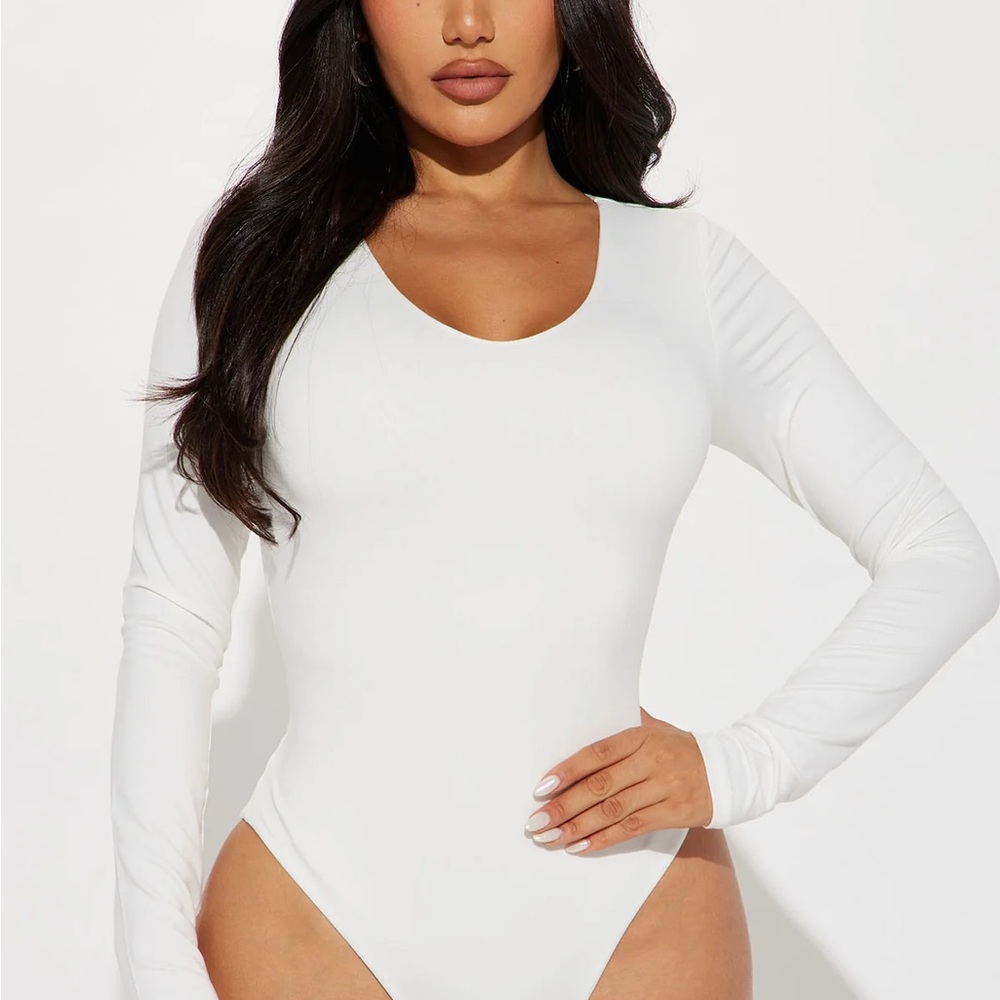 Fashion Nova White Long Sleeve Bodysuit